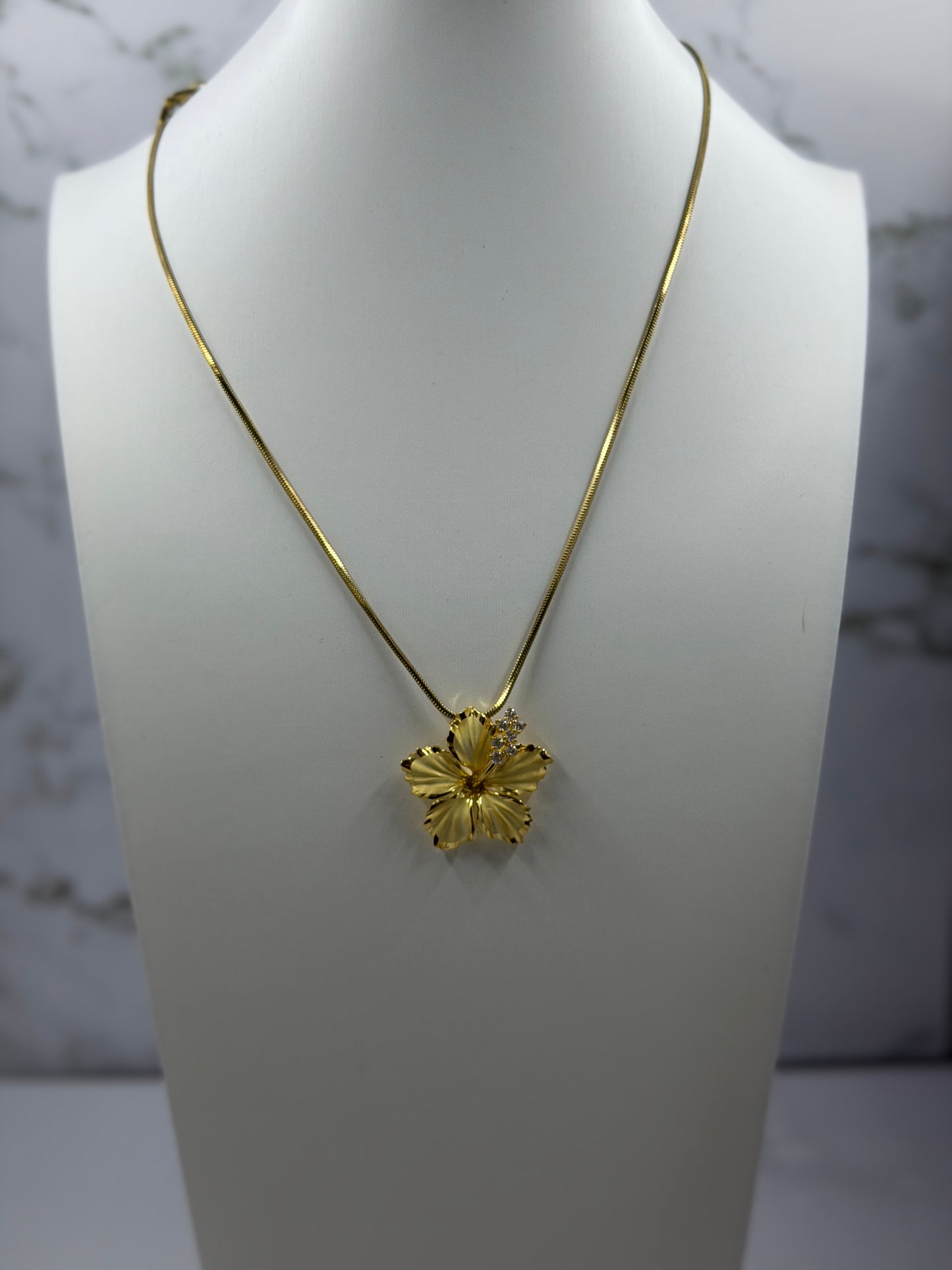 Hawaiian Hibiscus Flower 925 Sterling Silver in Gold Finish