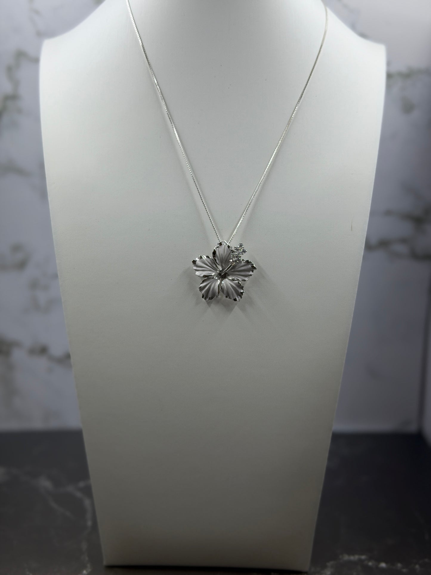 Hawaiian Hibiscus Flower Pendant 925 Sterling Silver
